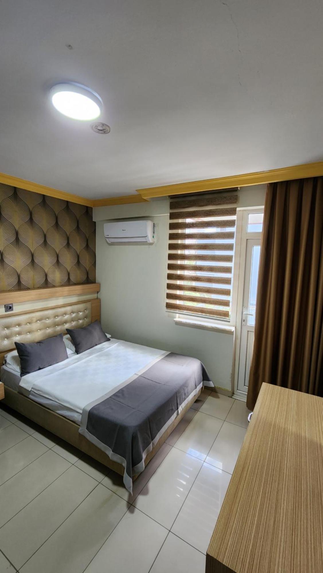 Antalya Konyaalti Guenduez Otel Antália Exterior foto